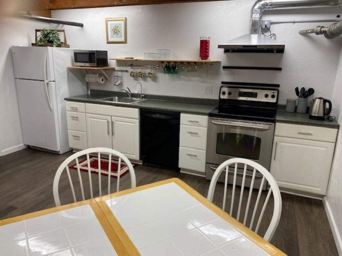 Spacious Lower Level Living All For You! Corvallis Exteriör bild